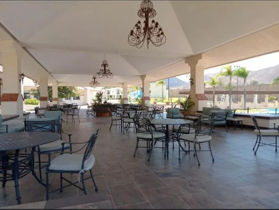 Hermosa Casa, Sur De Гвадалахара Дом отдыха